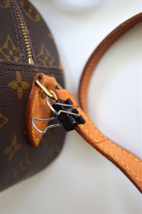 louis vuitton leather strap cracking|louis vuitton shoulder strap replacement.